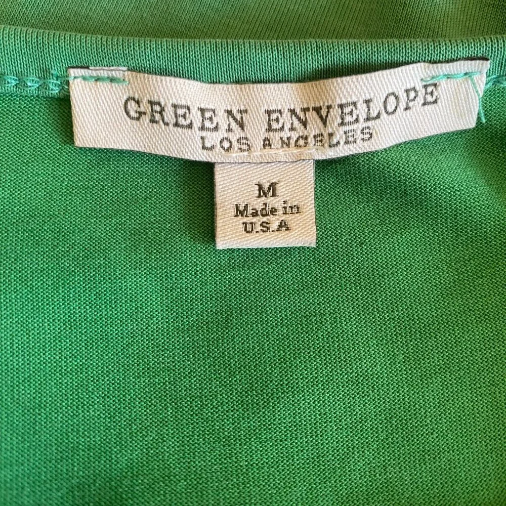Green Envelope Ruched/Cap-sleeve Top - Picture 3 of 4